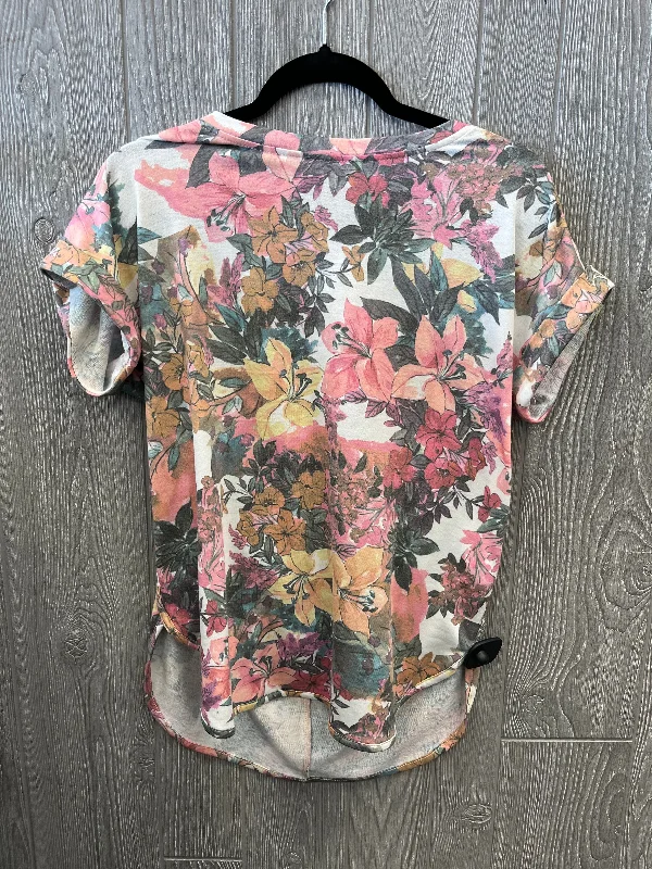 Top Short Sleeve By Cupio In Floral Print, Size: M